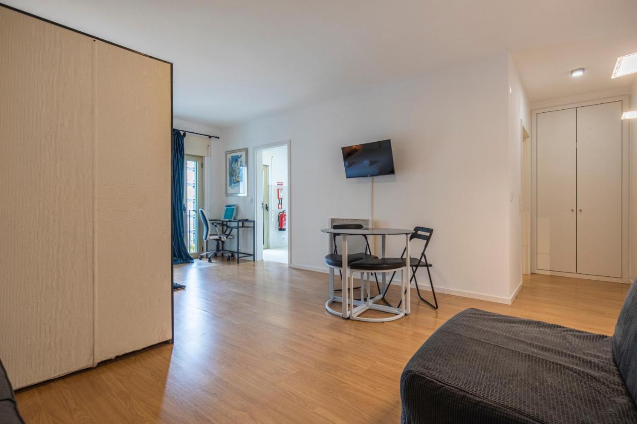 Bright & Comfy Flat In Lisbon By Lovelystay מראה חיצוני תמונה