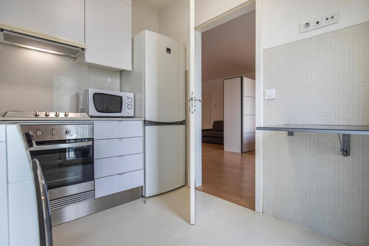 Bright & Comfy Flat In Lisbon By Lovelystay מראה חיצוני תמונה